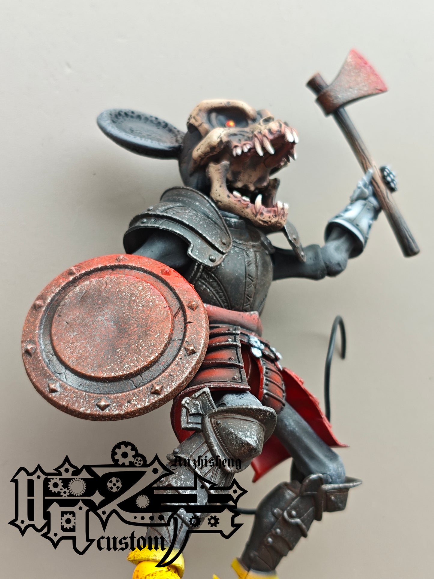 Head Carving -  White mouse skeleton Head
