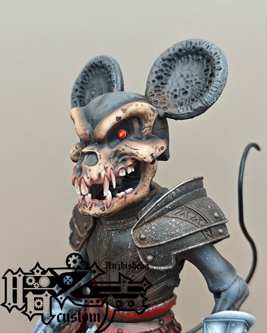 Head Carving -  White mouse skeleton Head